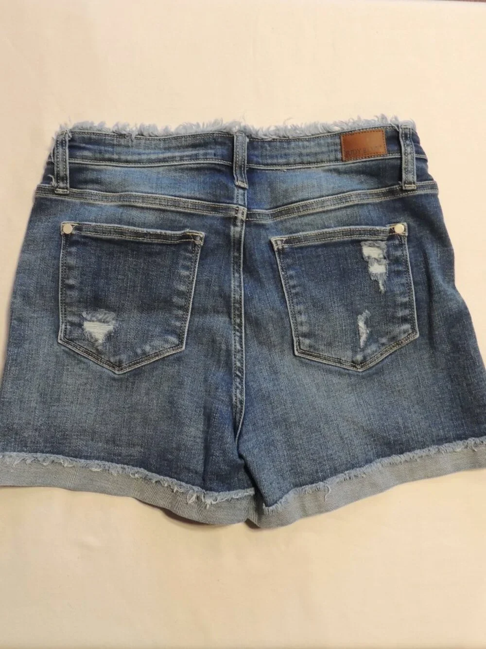 Judy Blue Button Fly Shorts Woman Large Pockets Denim Jean Shorts